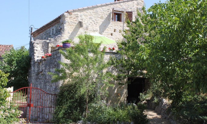 Mouzieys-Panens House | Ancient barn tastefully restored 4 kilometres from Cordes sur Ciel Tarn