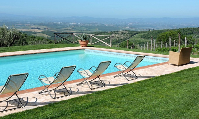 Castellina in Chianti House | Ancient farm situated in the heart of the Chianti Classico Senese, Pool and View