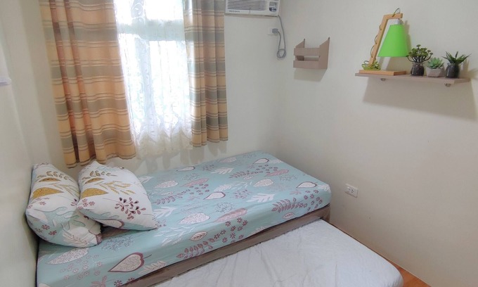 Sasa Condo | Andi's Place
