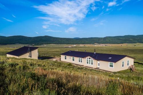 Angel Fire House | Angel Fire Home Sangre de Cristo Mountains View!