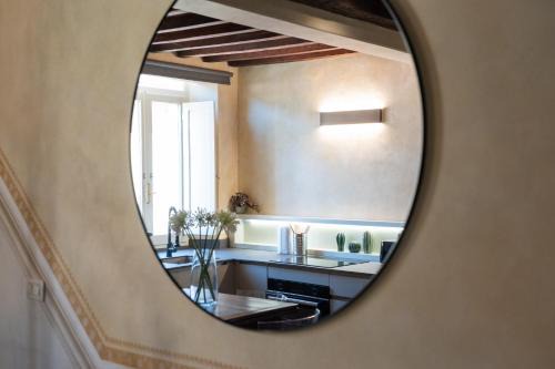 Pietrasanta Apartment | Angolo sui tetti a Pietrasanta
