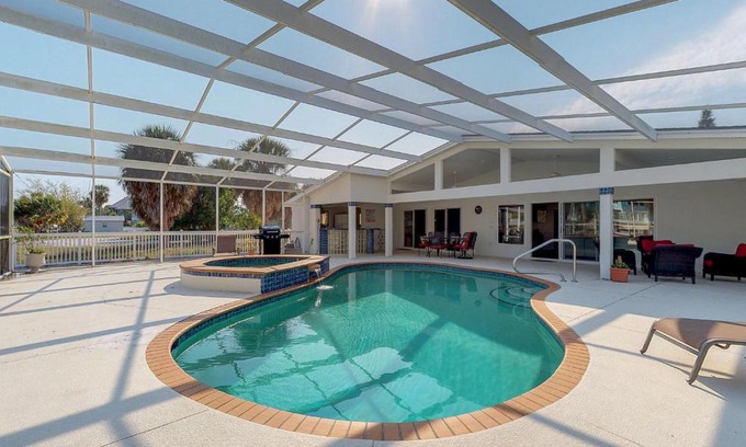 Anna Maria House | Anna Maria's Finest