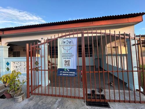 Gua House | Annur Suite Homestay