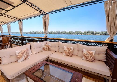 Luxor Boat Rental | Anoush Dahabiya 7 nights from Luxor to Luxor each Monday