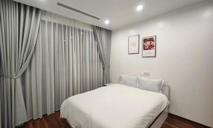 Tu Liem Apartment | Anstay City View The Matrix One 3Brs