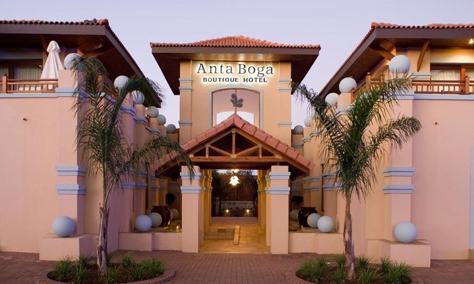 Brandwag Hotel | Anta Boga Hotel