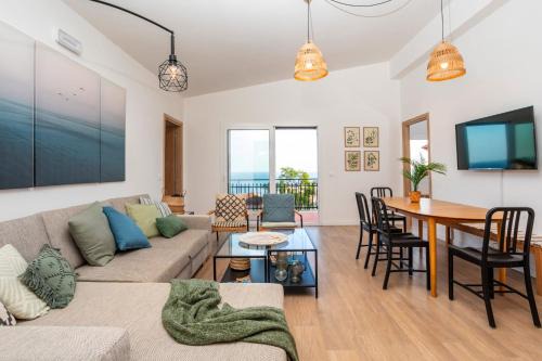 Aci Trezza Apartment | Antonia House