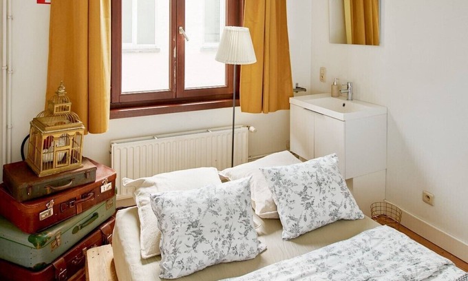 University District House | Antwerp House of treats (city center)