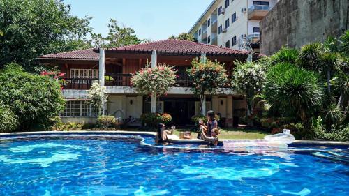 Punta Engano Villa | Anza Mactan Beach House
