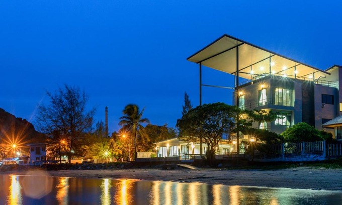 Prachuap Khiri Khan Resort | Aownoi Bay Resort