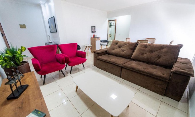 Vicente Pires House | Ap 85m2 , 2Qts Com Suite , Estacionamento, Cozinha Completa , Wi-Fi 500MB , Jr Catito