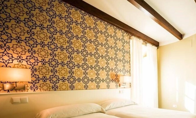 San Martin de Valdeiglesias Apartment | Apartment-Superior-Ensuite with Shower