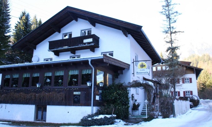 Scheffau am Wilden Kaiser Apartment | Apartment in Scheffaui near Ski Slopes