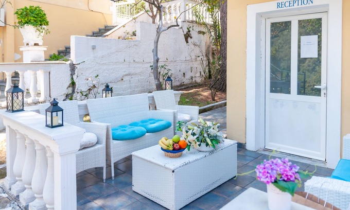 Agios Gordios House | Apart Hotel Blumarin