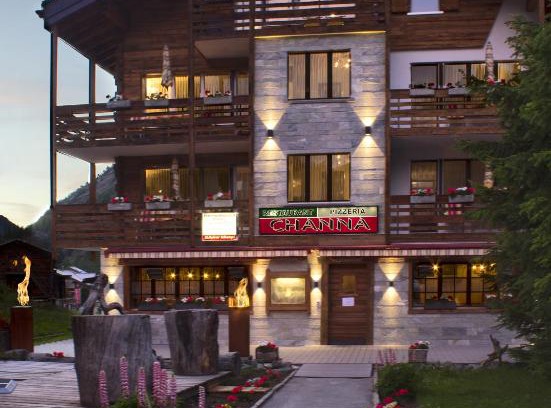 Saas Almagell Apartment | Apart-hotel Channa