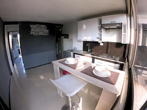 Pereira Apartment | Apartaestudio #2 en Combia cerca aeropuerto PEI