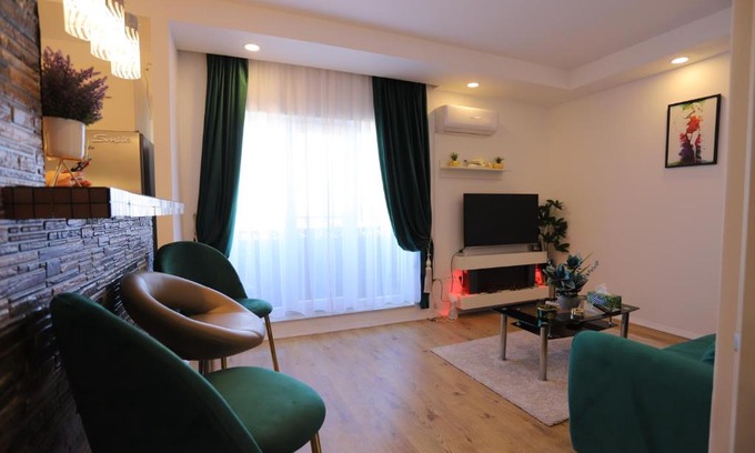 Stefanestii de Jos Apartment | Apartament Beauty Smarald by Cosmopolis