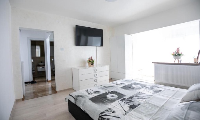 Tirgu Jiu Apartment | Apartament CENTRAL