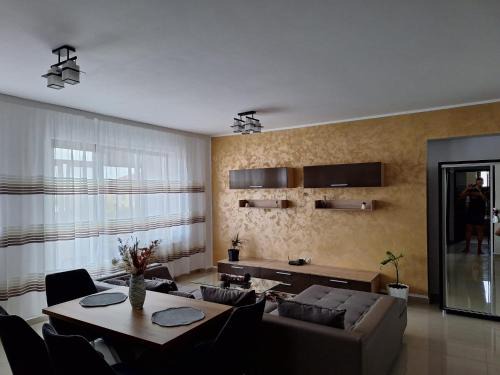 Pitesti Apartment | Apartament D&D
