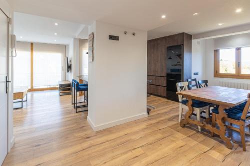 Puigcerda Apartment | Apartament els Pics Cerdans