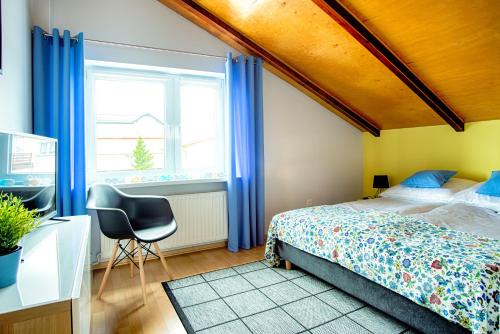 Cetniewo House | Apartament i pokoje gościnne Zawisza