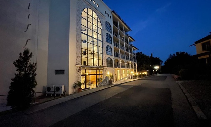 Obzor Apartment | Apartament in The Cliff Beach & Spa *