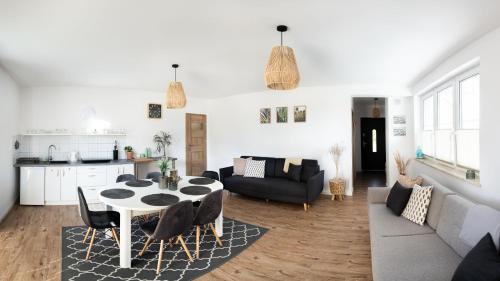 Jaroslawiec Apartment | Apartament Latarnika