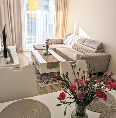 Nowe Miasto Apartment | Apartament Leomar, bezkontaktowe zameldowanie, darmowy parking