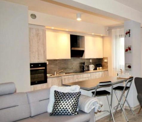 Jelenia Gora Apartment | Apartament LILLA