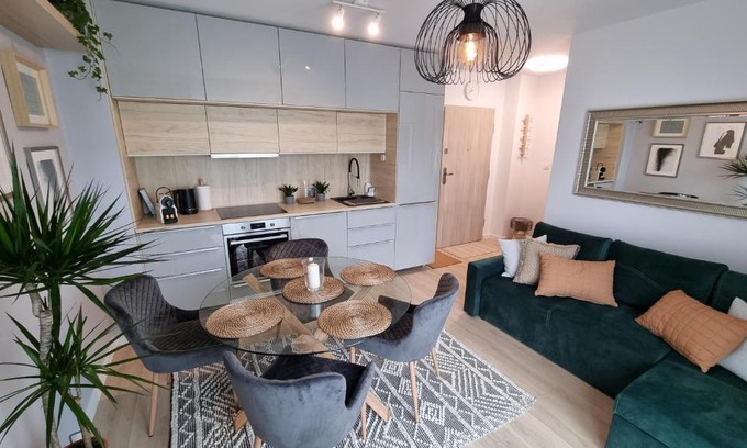 Gdansk Apartment | Apartament Młody Gdańsk - bezpłatny parking, mocne WiFi, dobre połączenie z lotniskiem