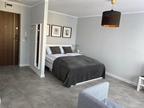 Dzierzoniow Apartment | APARTAMENT OŚ. ZŁOTE 4B