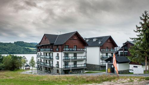 Czorsztyn Apartment | Apartament Pieniny Stylchyn 90 nad jeziorem przy ścieżce Velo Czorsztyn