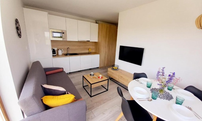 Sarbinowo Apartment | Apartament PLUS 22 C