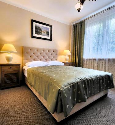 Sandomierz Apartment | Apartament przy Parku Saskim (600 metrów od Ratusza)