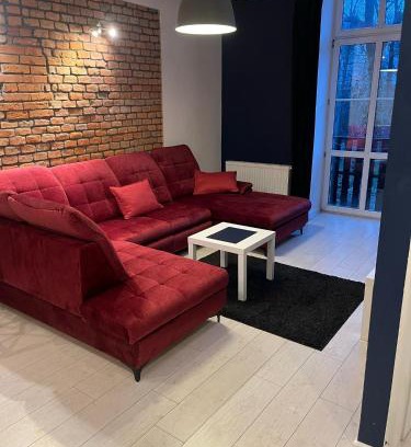 Bielsko-Biala Apartment | Apartament Rubin klimatyczny apartament w samym centrum Bielska