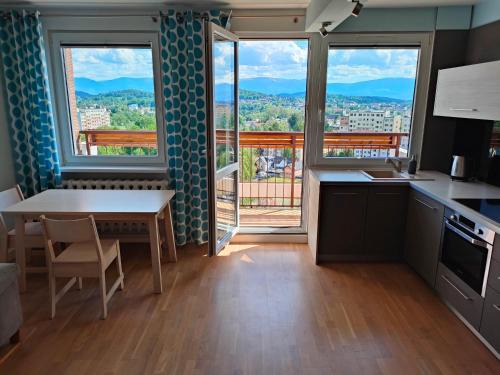Jelenia Gora Apartment | Apartament TOP FLOOR