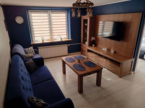 Brzezinka Apartment | Apartament U ELI 66m z prywatnym tarasem