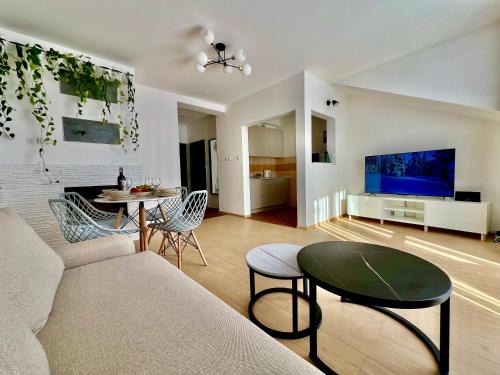 Przemysl Apartment | Apartament Wisteria