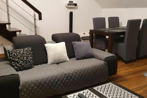 Wola Duchacka Apartment | Apartament z sauną i jacuzzi
