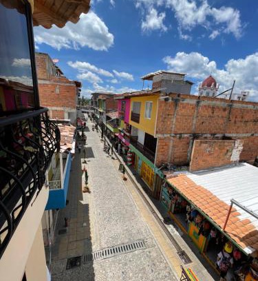 Guatape Apartment | Apartamento 301 Calle Principal