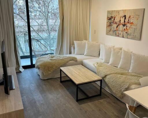 Belgrano Apartment | Apartamento Blanco con balcon BE