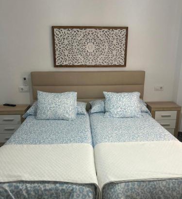 Salteras Apartment | Apartamento en Urbanización Residencial - Roble, 5