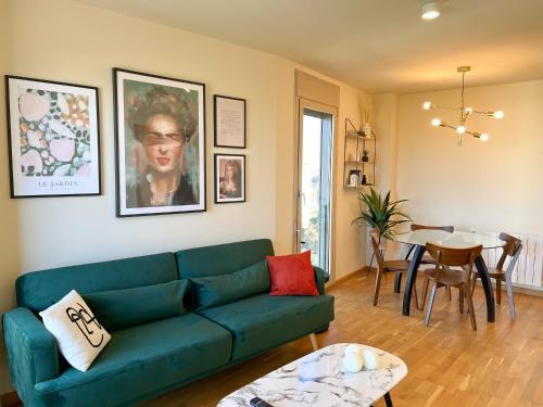 Castello de la Plana Apartment | Apartamento de diseño con Gym y Piscina