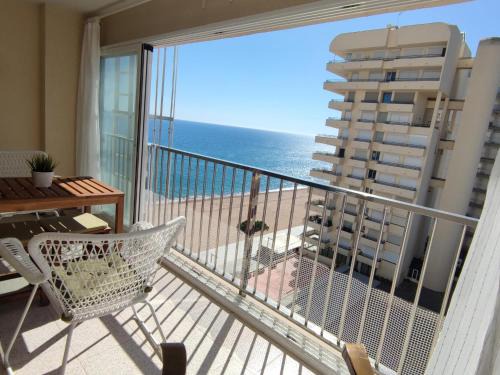 Platja d'Aro Apartment | Apartamento Espectacular Frente al Mar en Playa de Aro, Costa Brava - ES-209-76