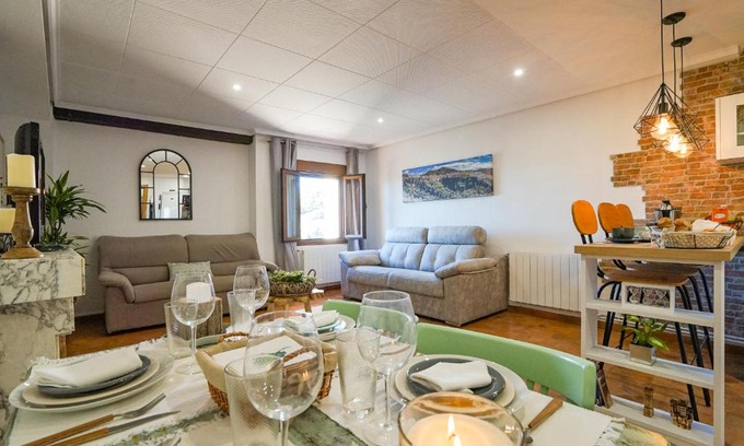 Old Town Apartment | Apartamento LA CATEDRAL CUENCA