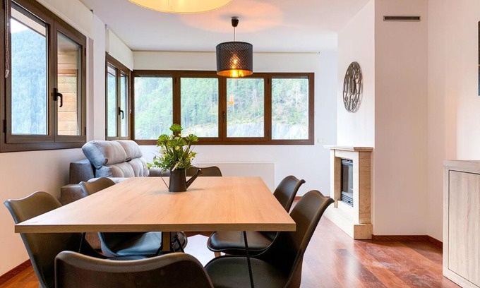 Mas de Ribafeta Apartment | Apartamento moderno El Águila en Arinsal