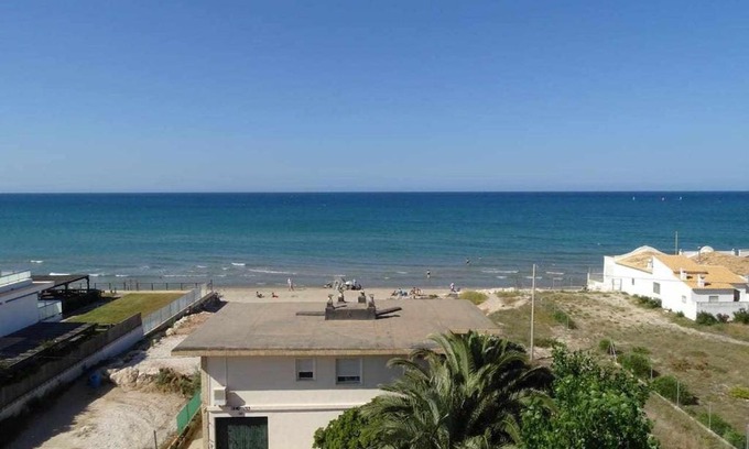 Les Deveses Apartment | APARTAMENTOS EL SOL a 20 metros del mar