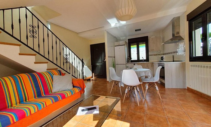 Cuzcurrita de Rio Tiron Apartment | Apartamentos Virgen de Tironcillo