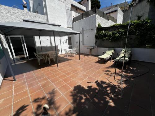 Canyelles Apartment | Apartamentos La Isla