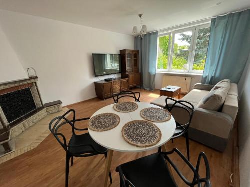 Orlowo Apartment | Apartamenty 2-pokojowe przy molo z balkonami
